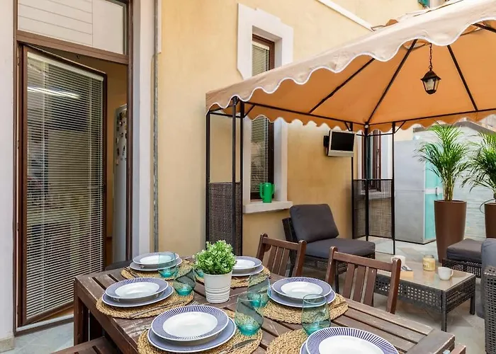Vela House